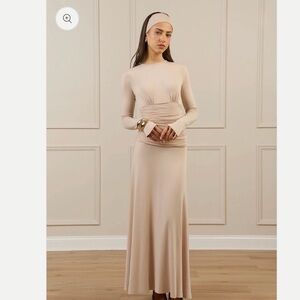 Elegant Beige Long Sleeve Dress